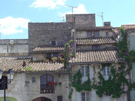 Arles